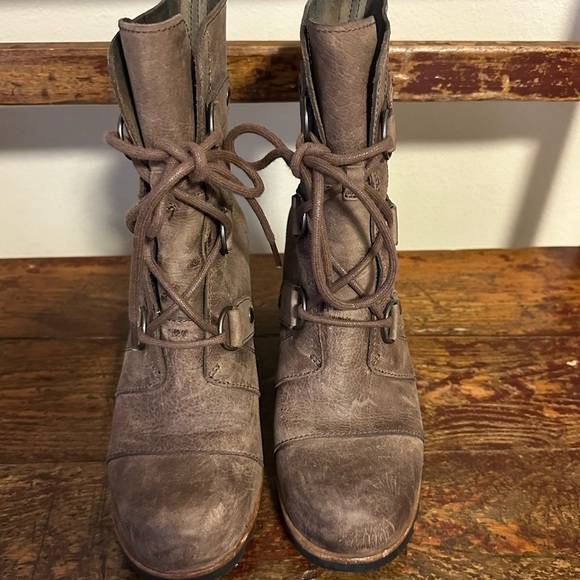 SOREL Joan Of Arctic Wedge Mid Calf Boot Dark Fog Distressed Brown Booties - Picture 11 of 15